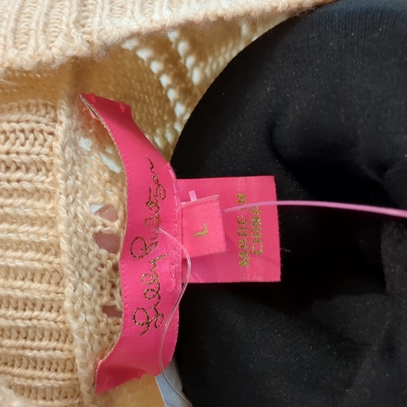 Lily Pulitzer flower knit ruffle sweater. - Picture 10 of 12